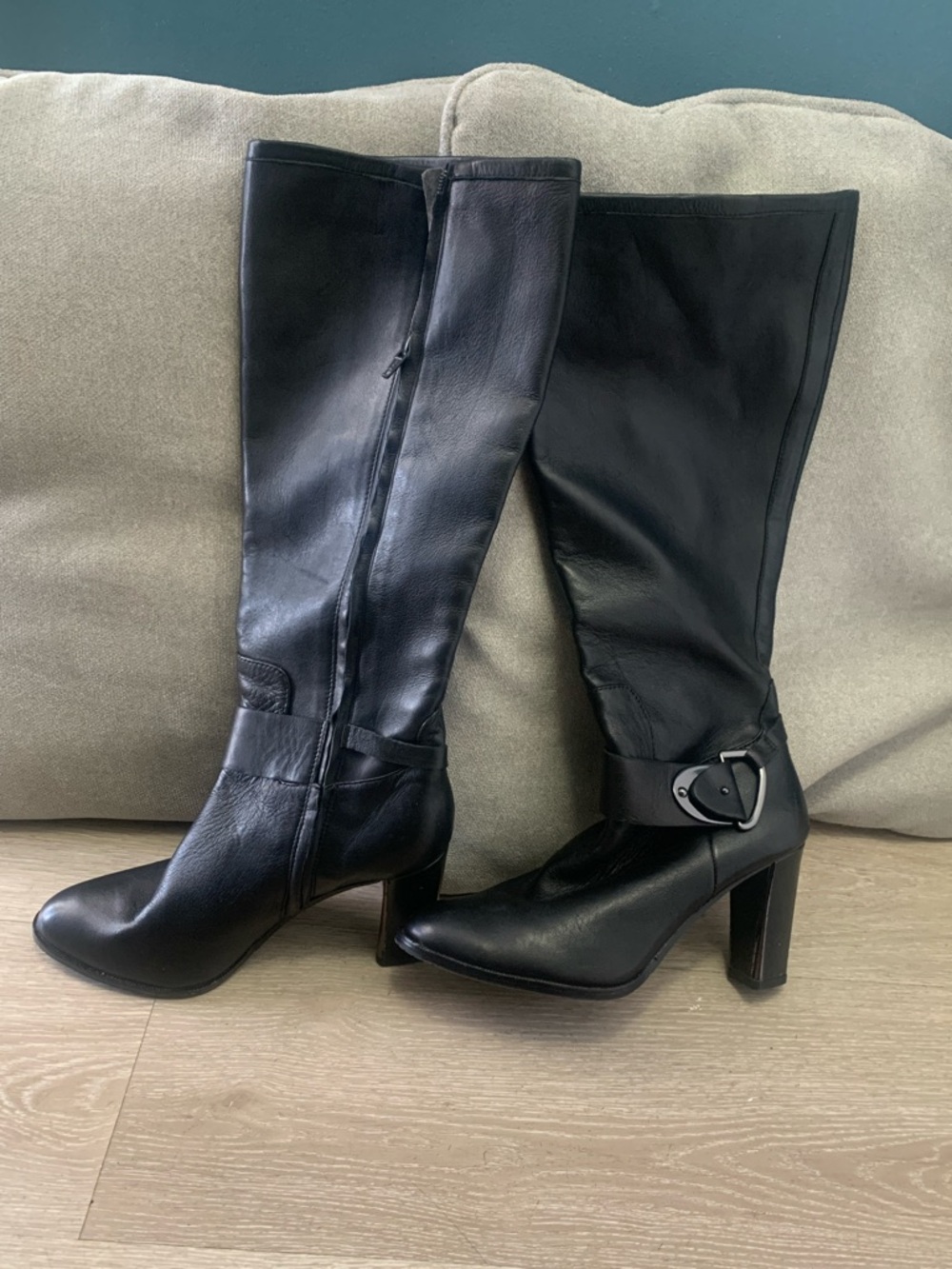 ANTONIO MELANI Black Leather Knee-High Heeled Boots